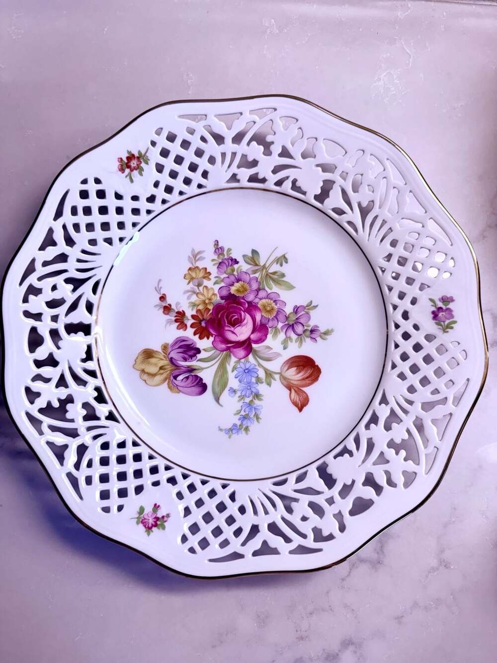 Schumann Arzberg Bavaria Dresden Flowers Reticulated Pierced Plate with Gold Tri